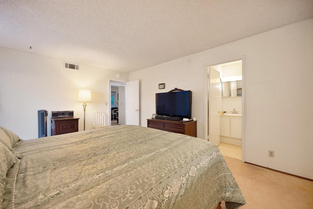 8090 Willow Glen Court