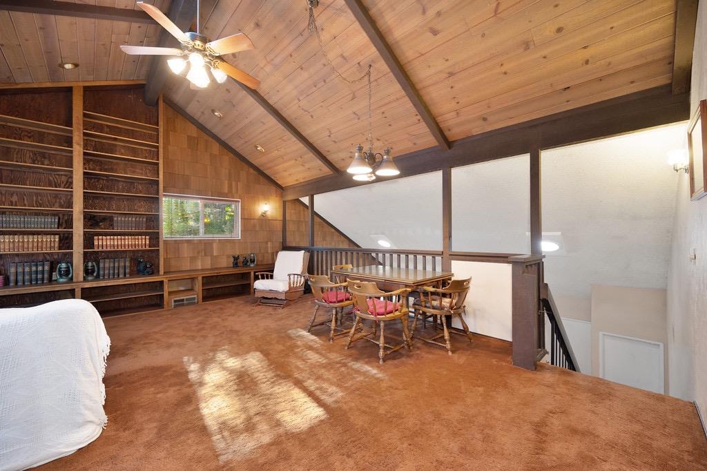 8090 Willow Glen Court