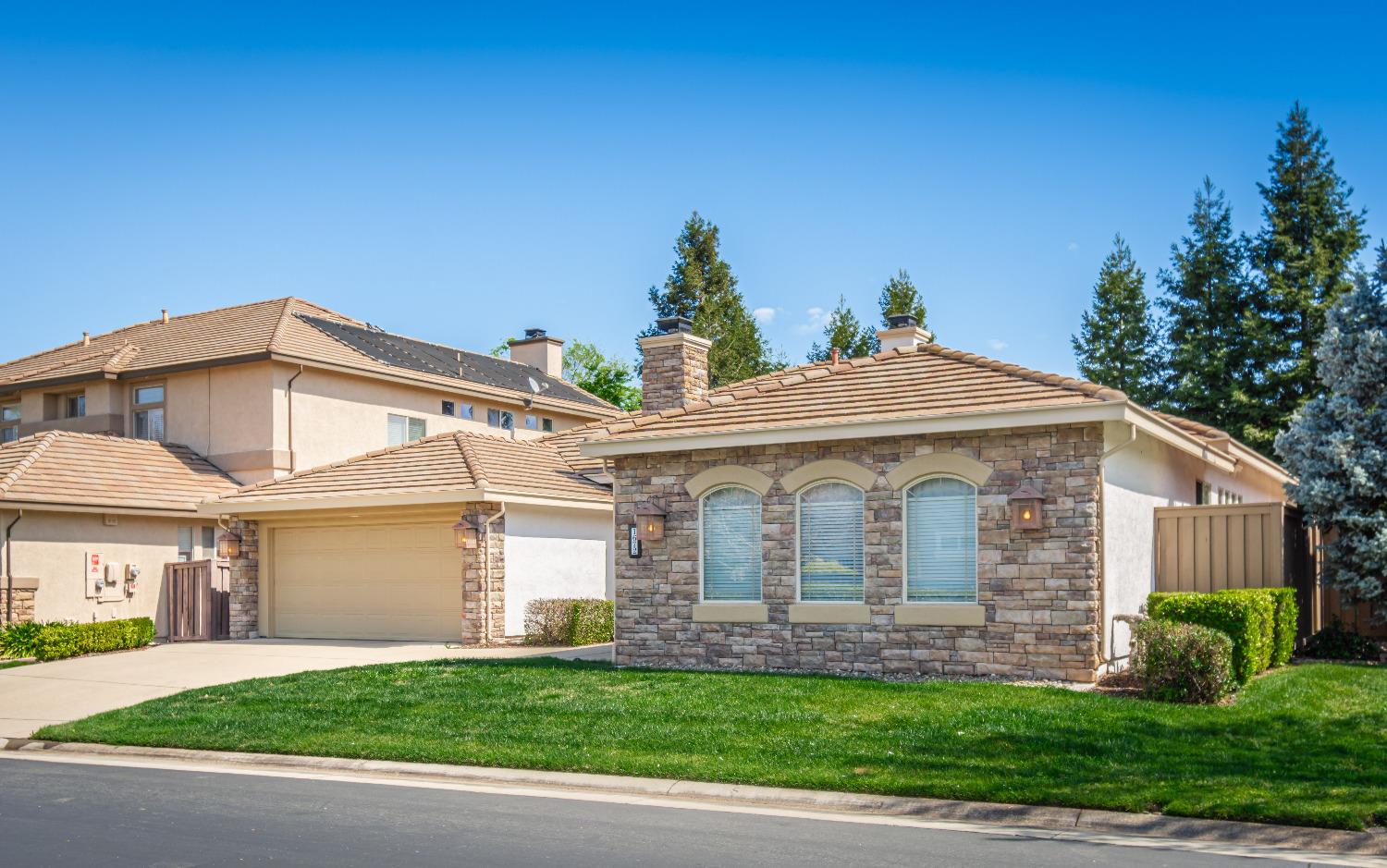 1672 Avondale Drive