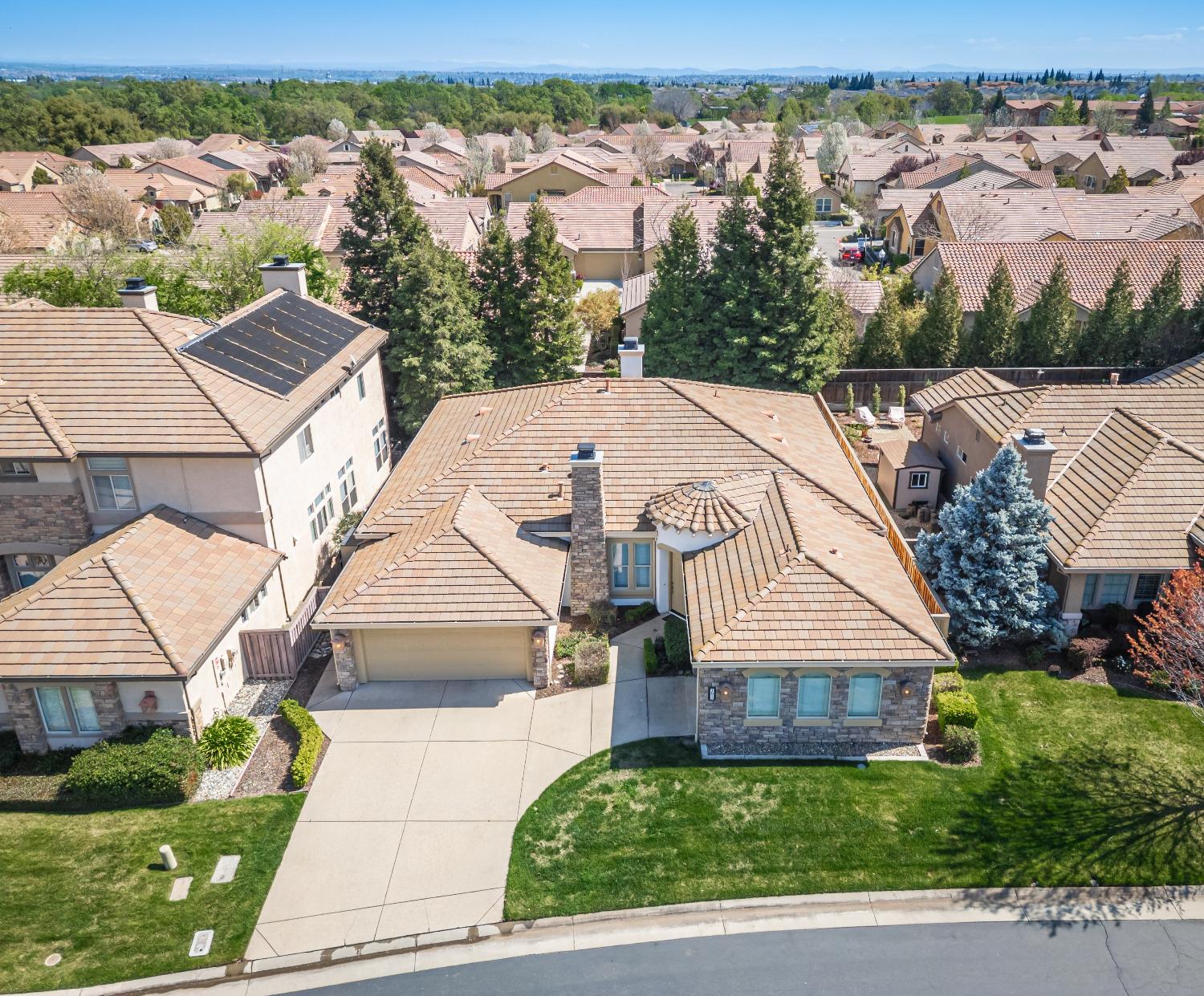1672 Avondale Drive