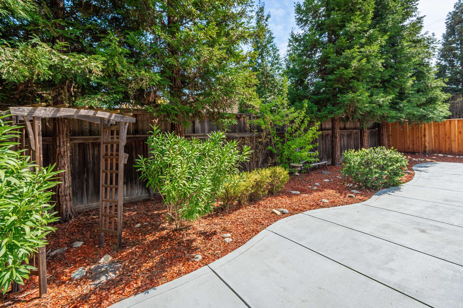 1672 Avondale Drive