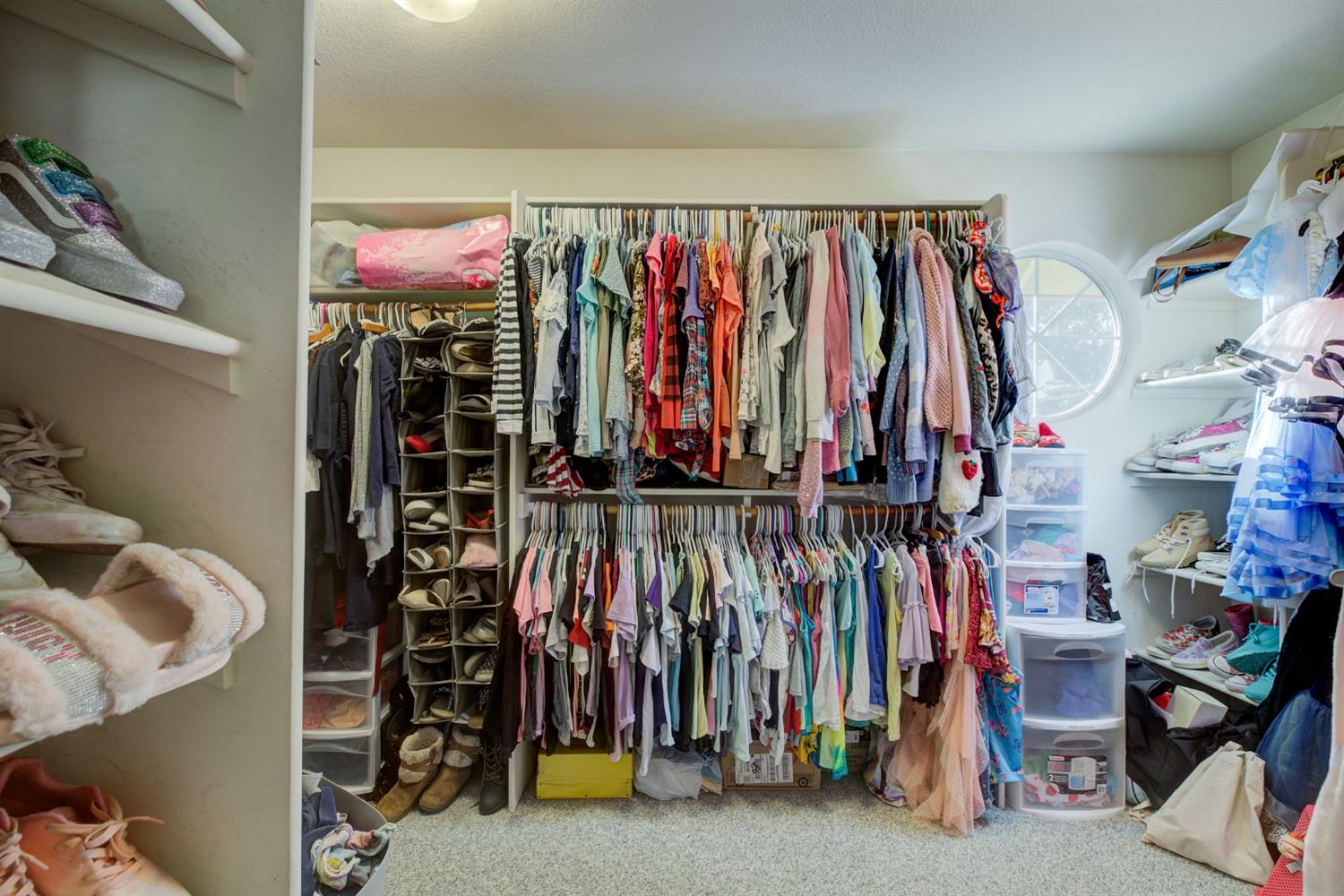 1305 Green Valley Court