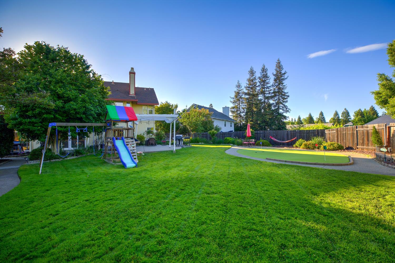1305 Green Valley Court