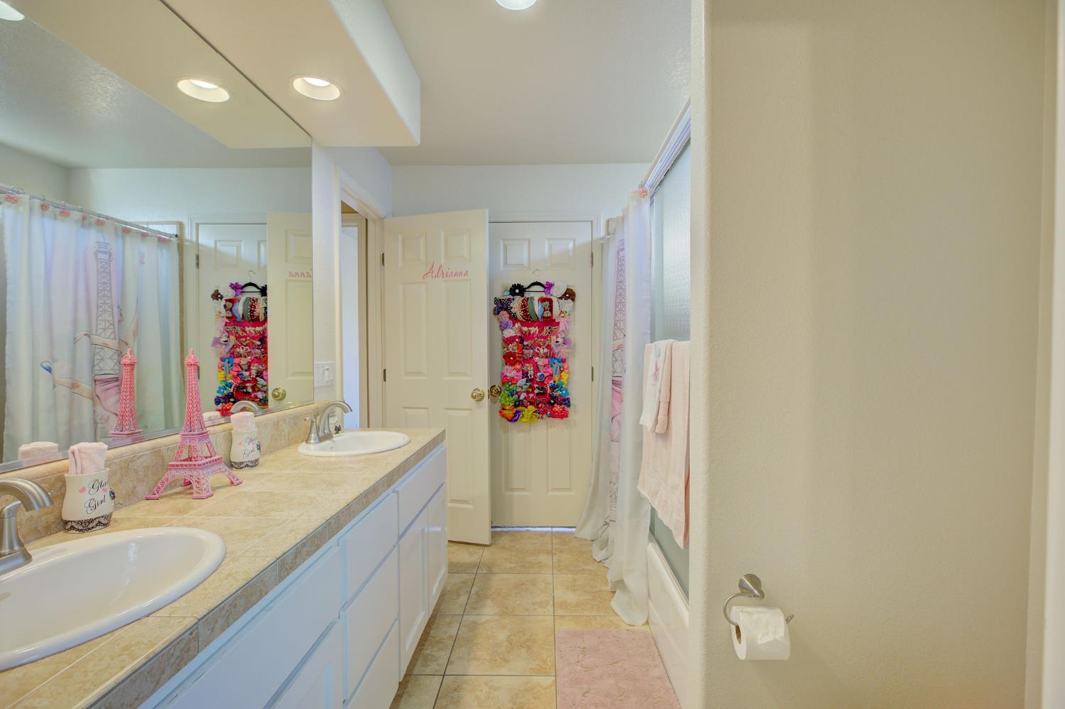 1305 Green Valley Court