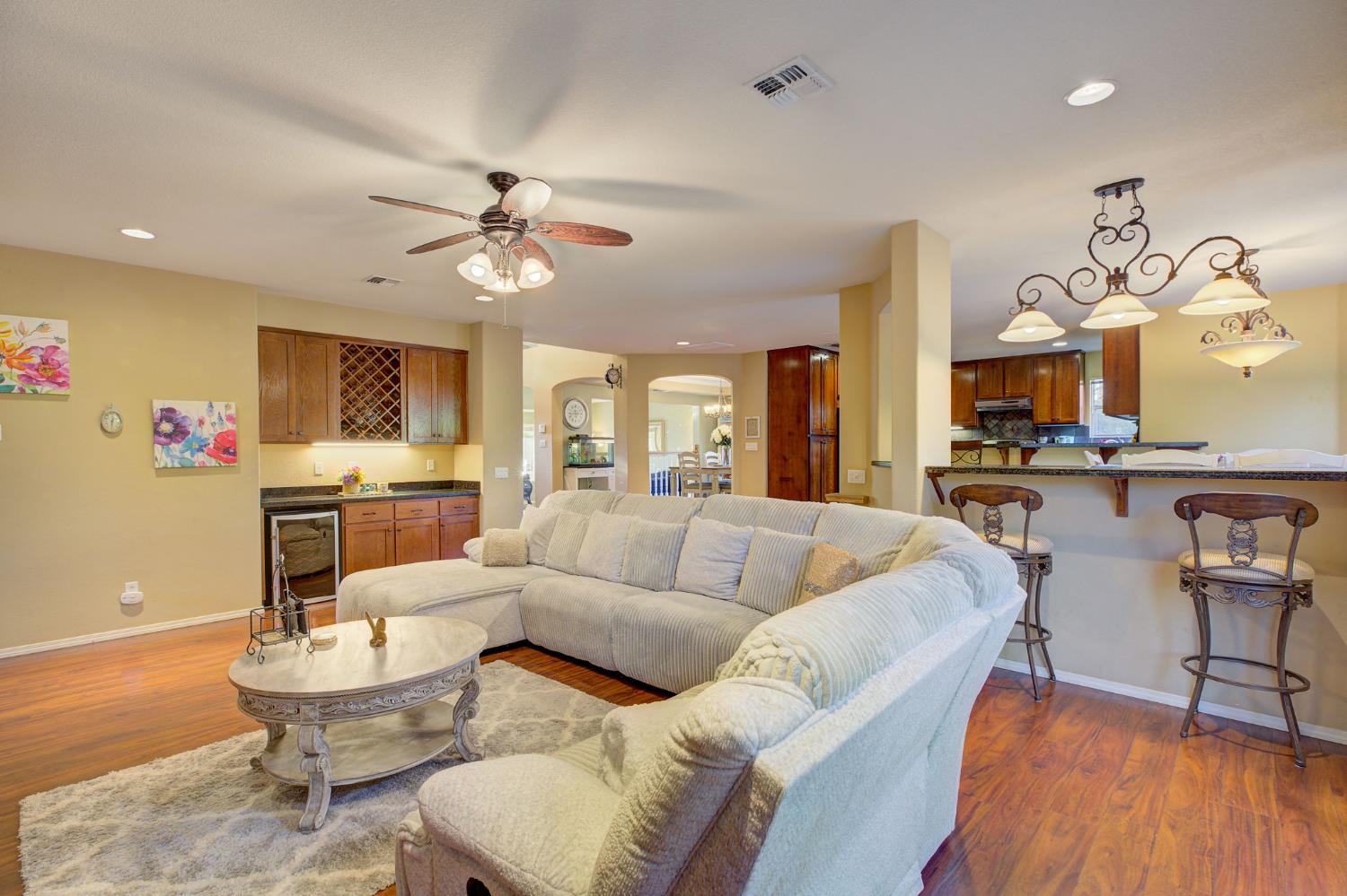1305 Green Valley Court