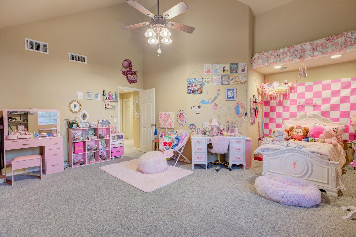 1305 Green Valley Court
