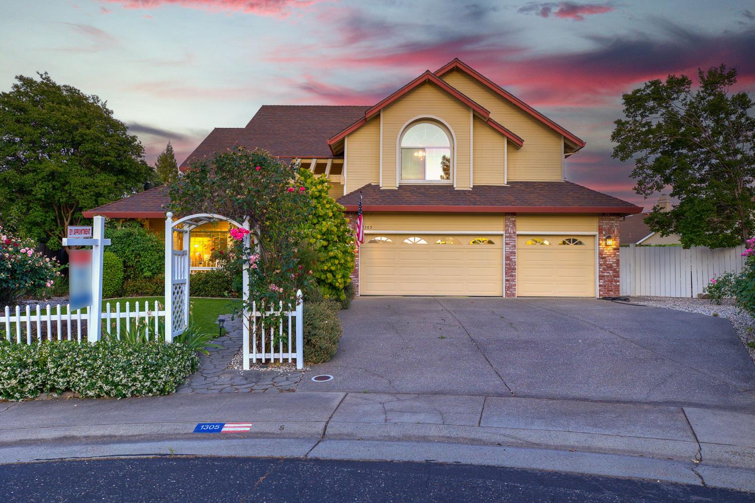 1305 Green Valley Court