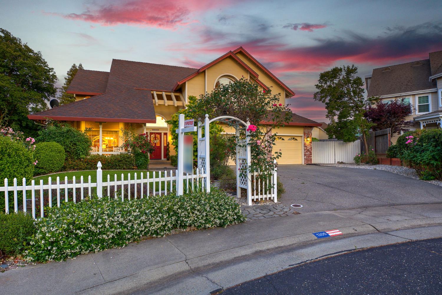 1305 Green Valley Court