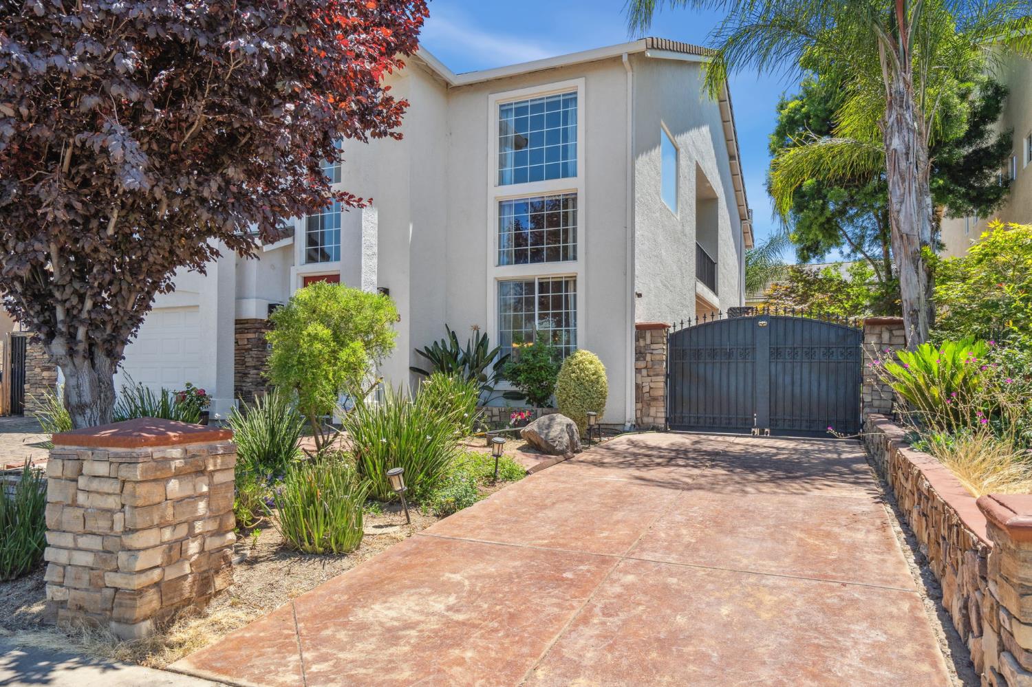 9506 Stone Springs Drive