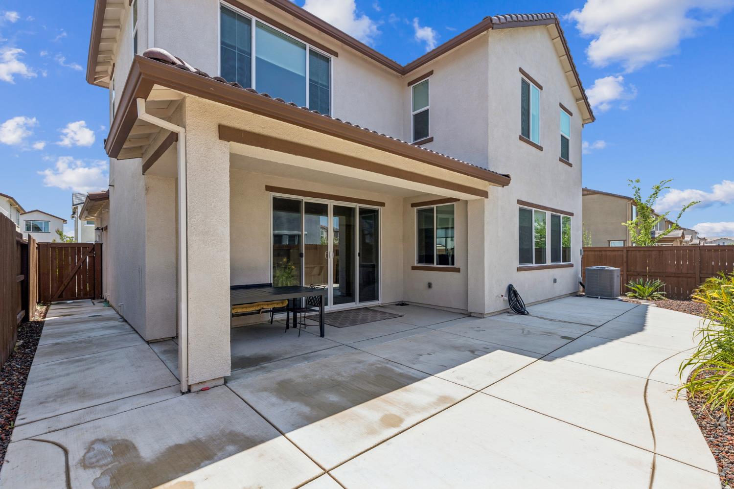 4073 Trinity Alps Way
