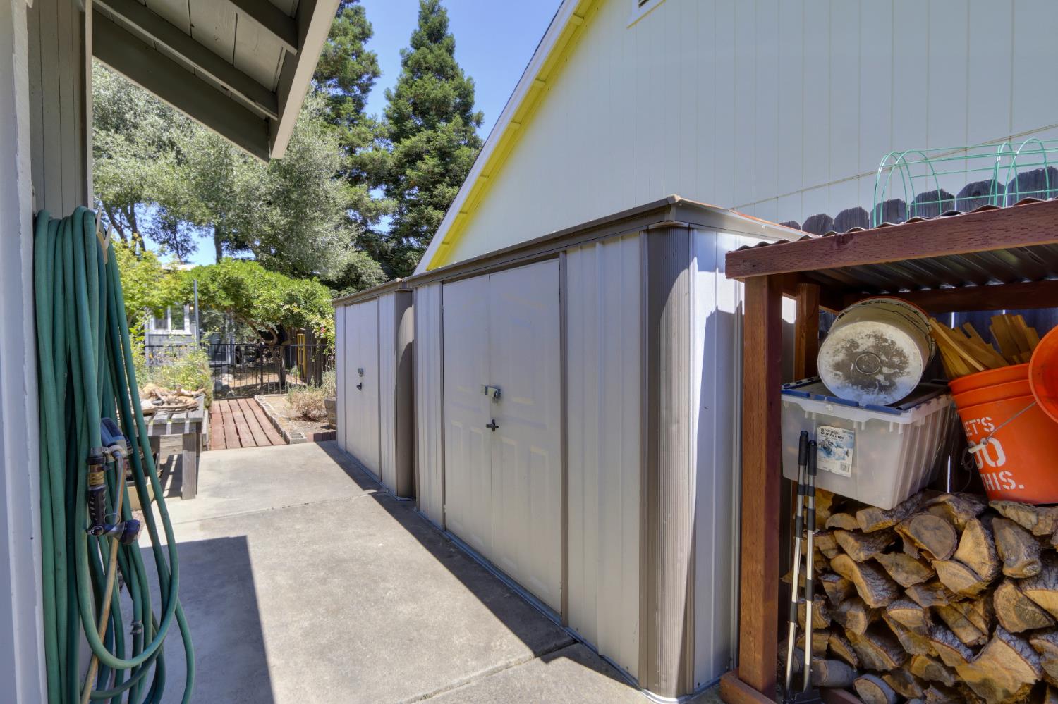 1412 Kennedy Drive