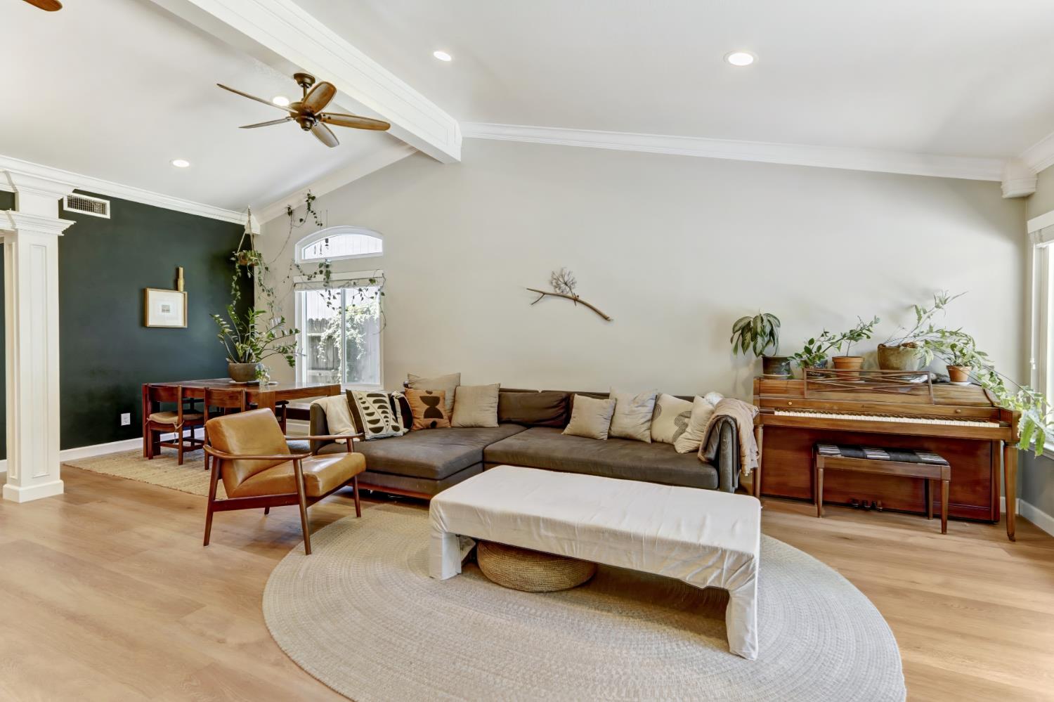 1412 Kennedy Drive