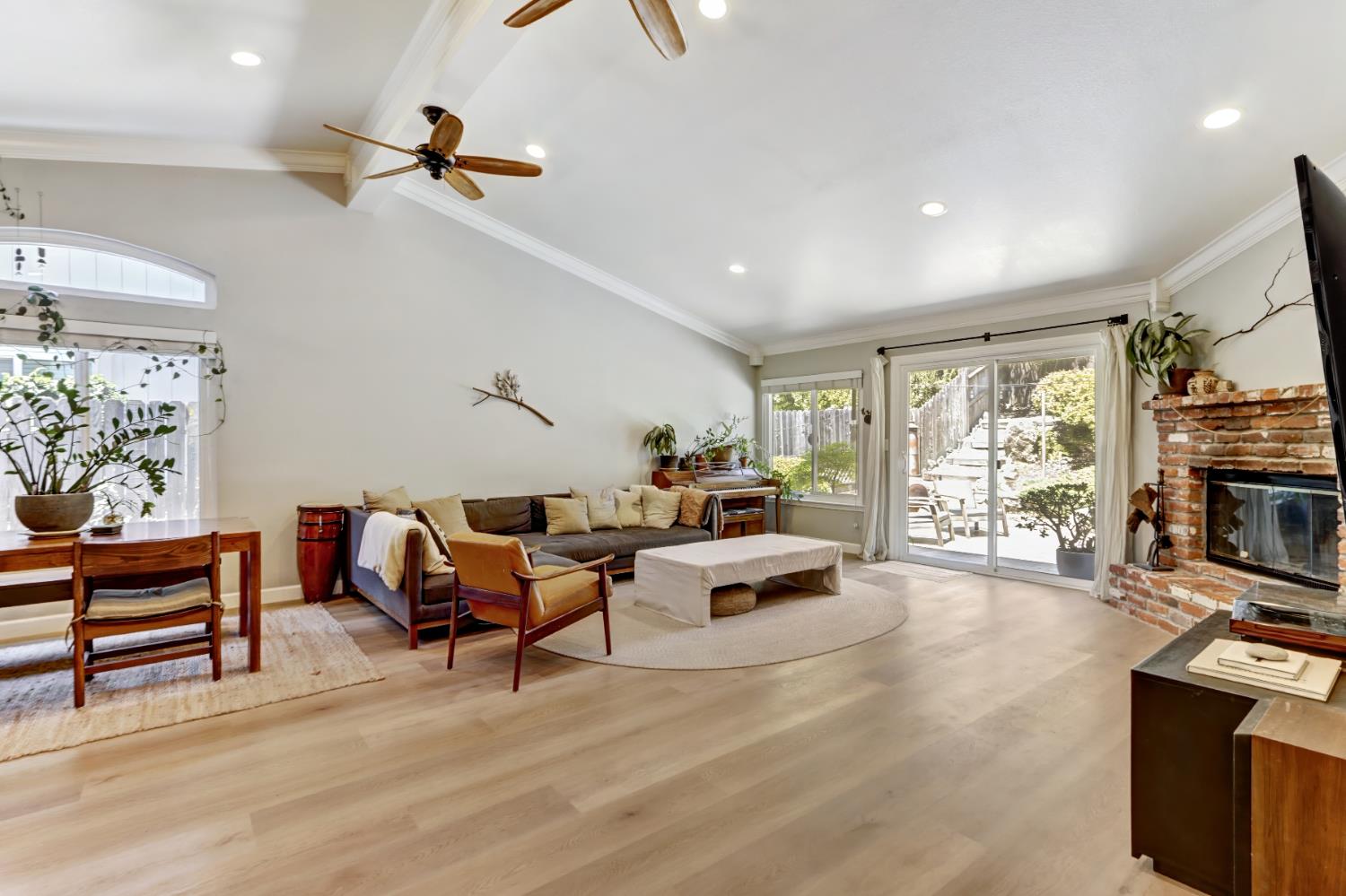 1412 Kennedy Drive