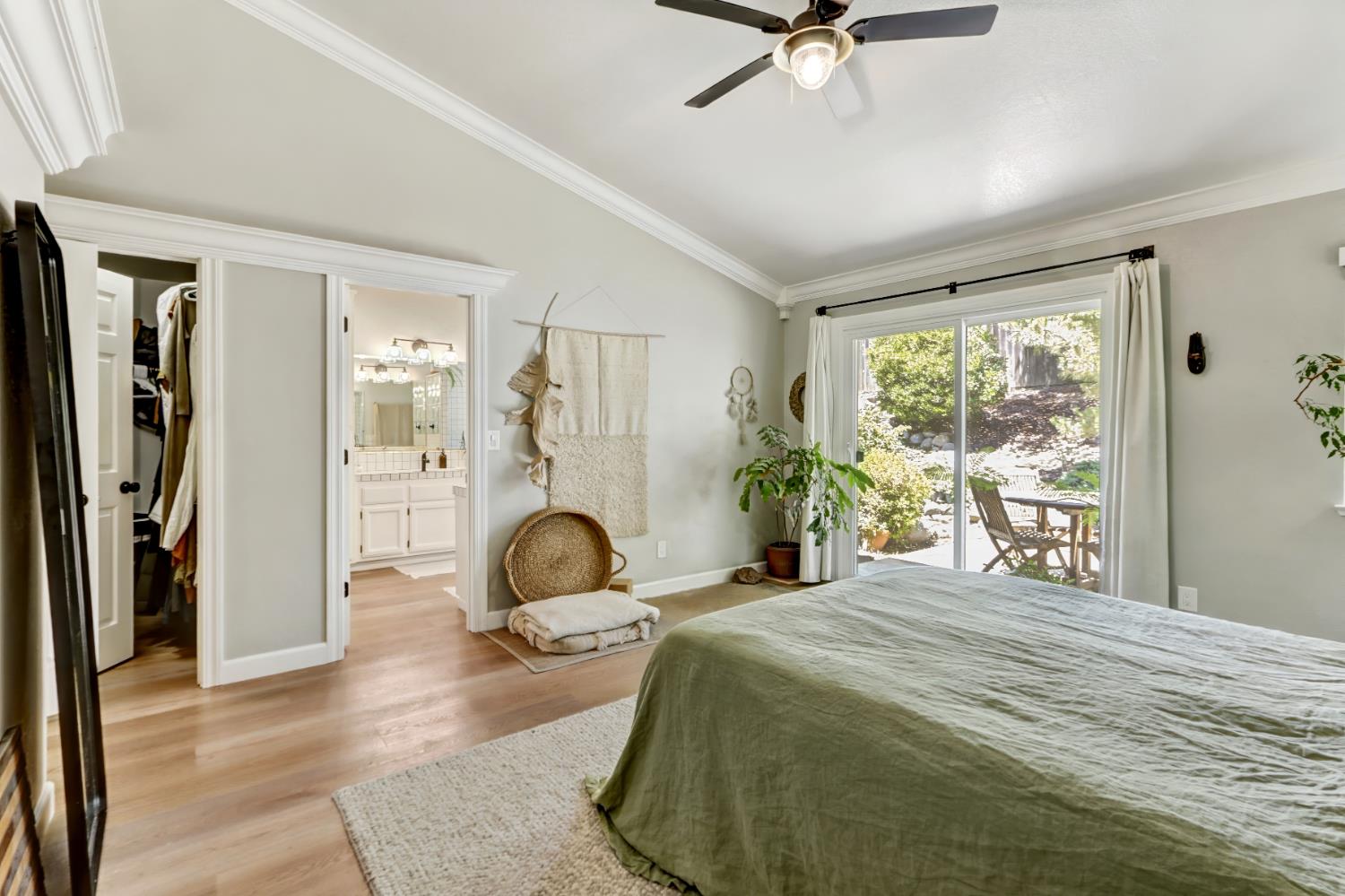 1412 Kennedy Drive