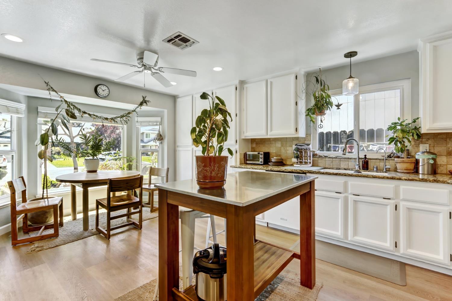 1412 Kennedy Drive