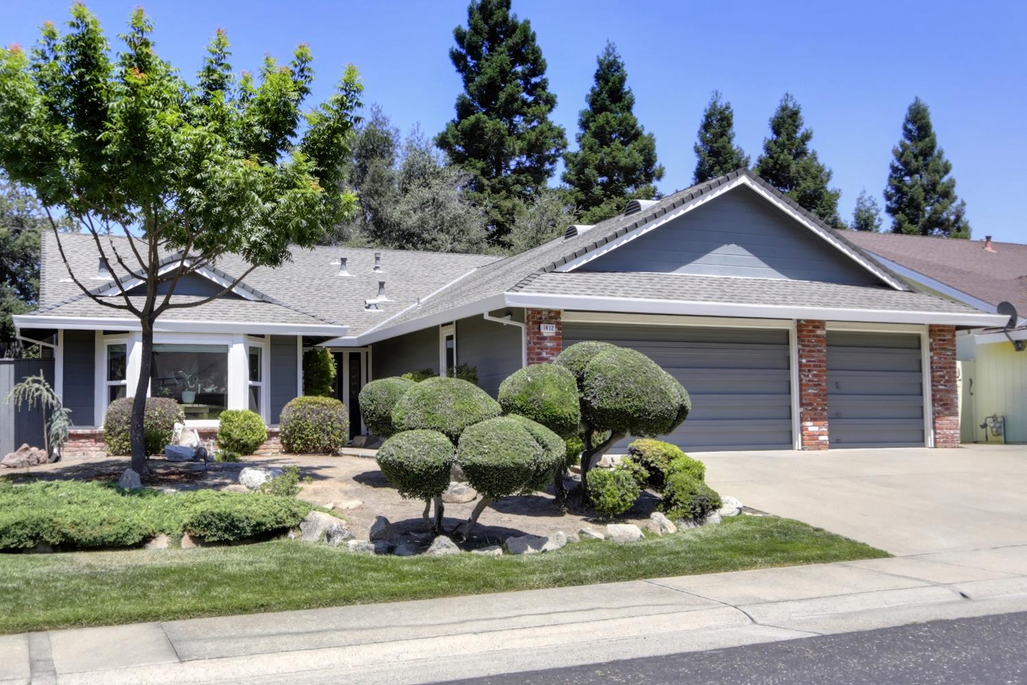 1412 Kennedy Drive