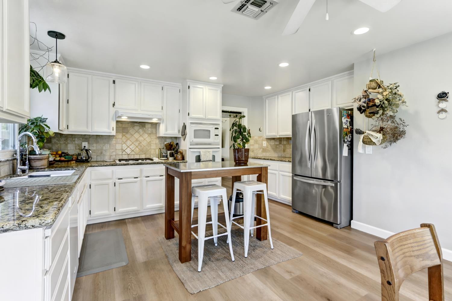 1412 Kennedy Drive