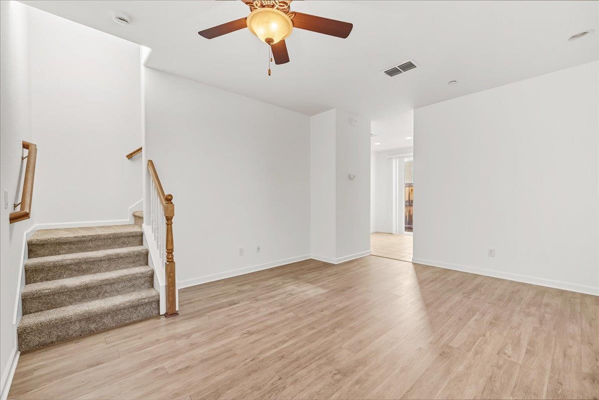 76 Crystalwood Circle