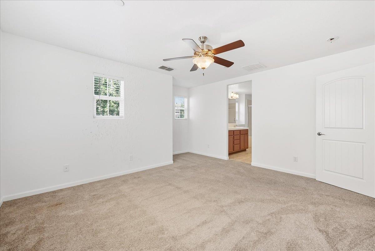 76 Crystalwood Circle