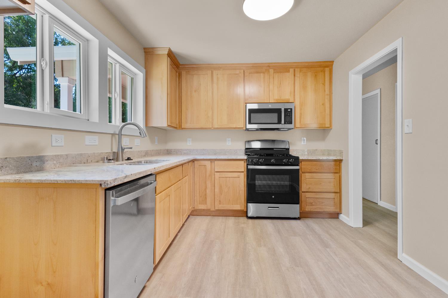308 6th Street