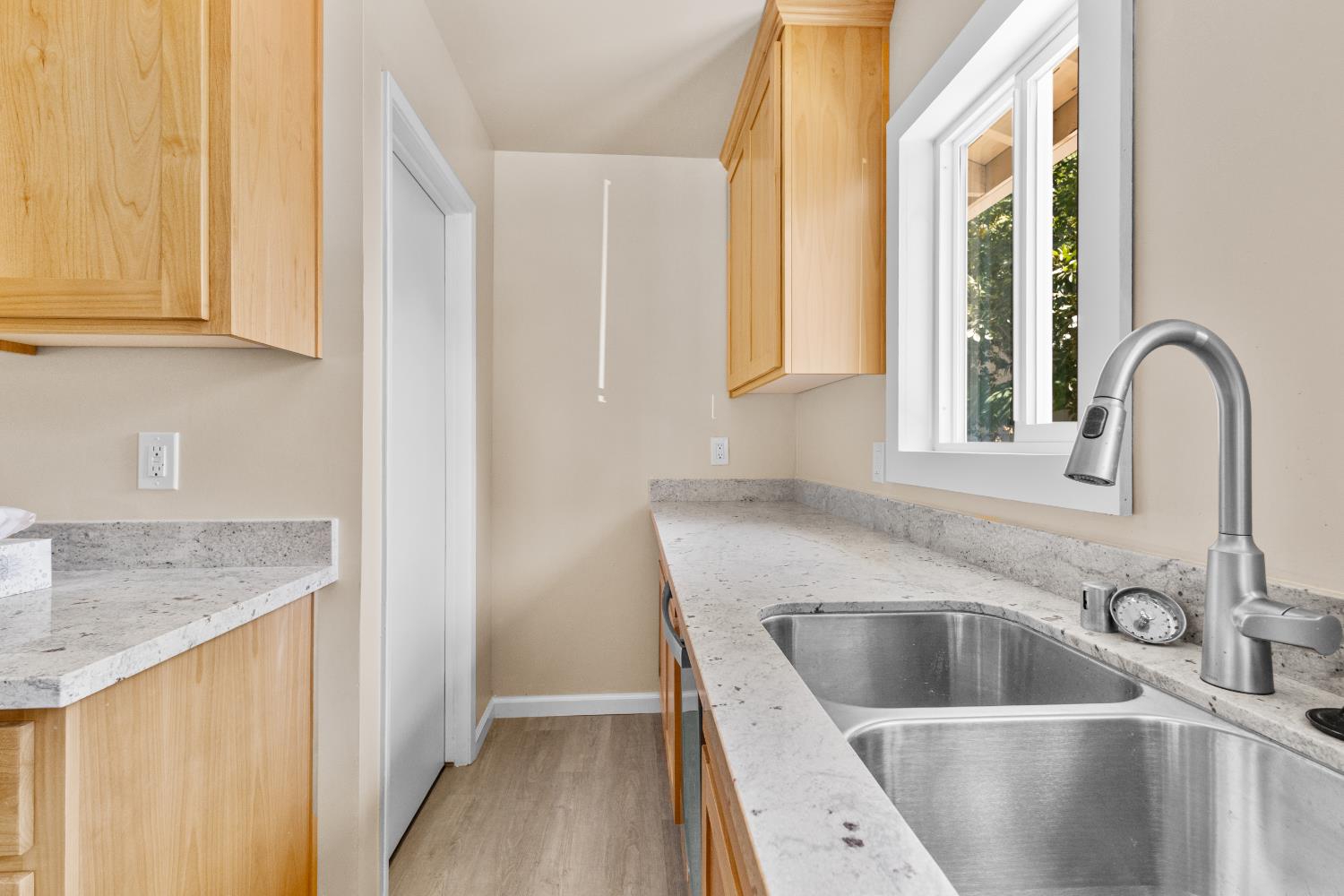 308 6th Street