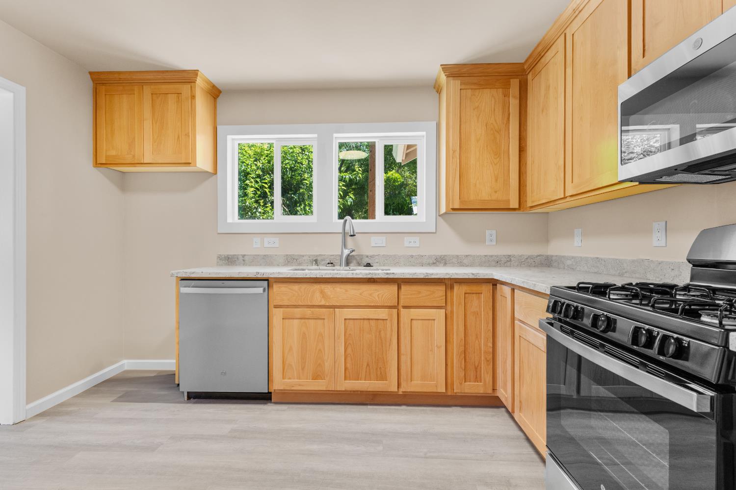 308 6th Street