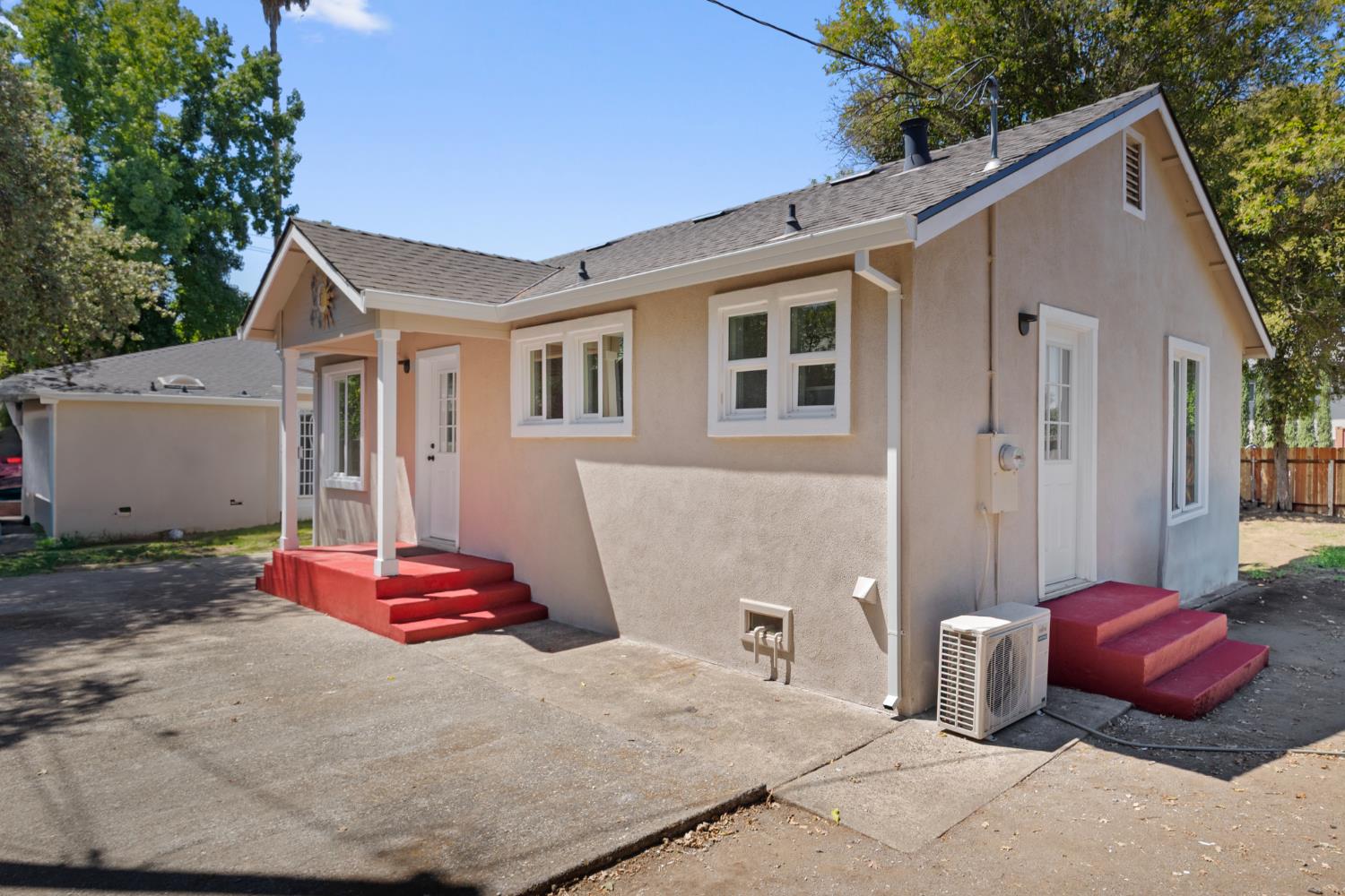 308 6th Street