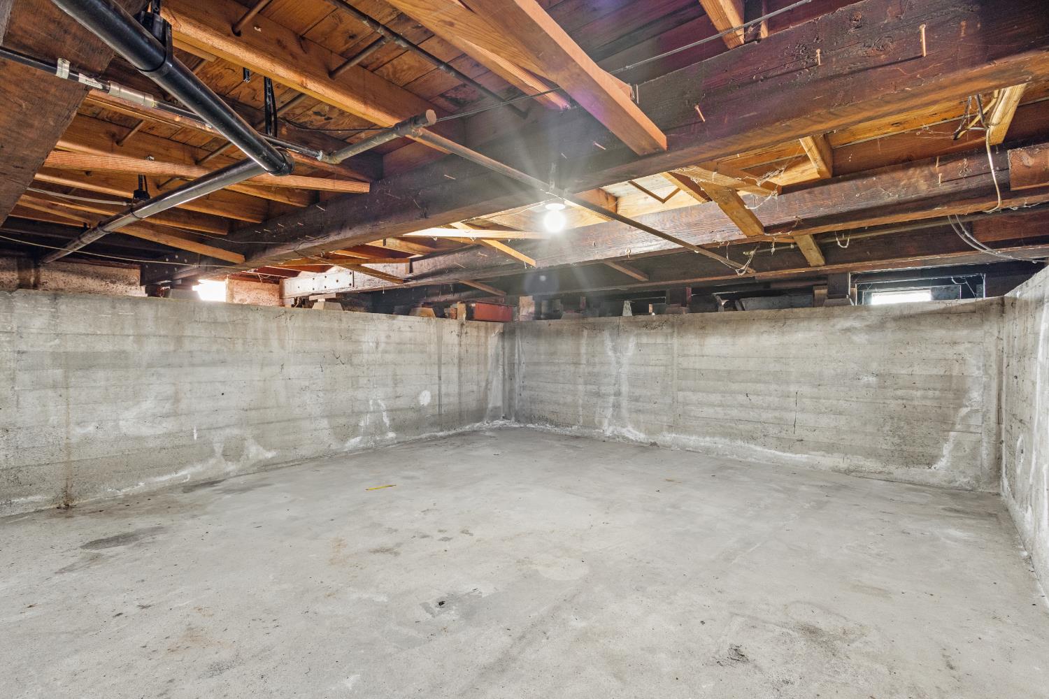 308 6th Street