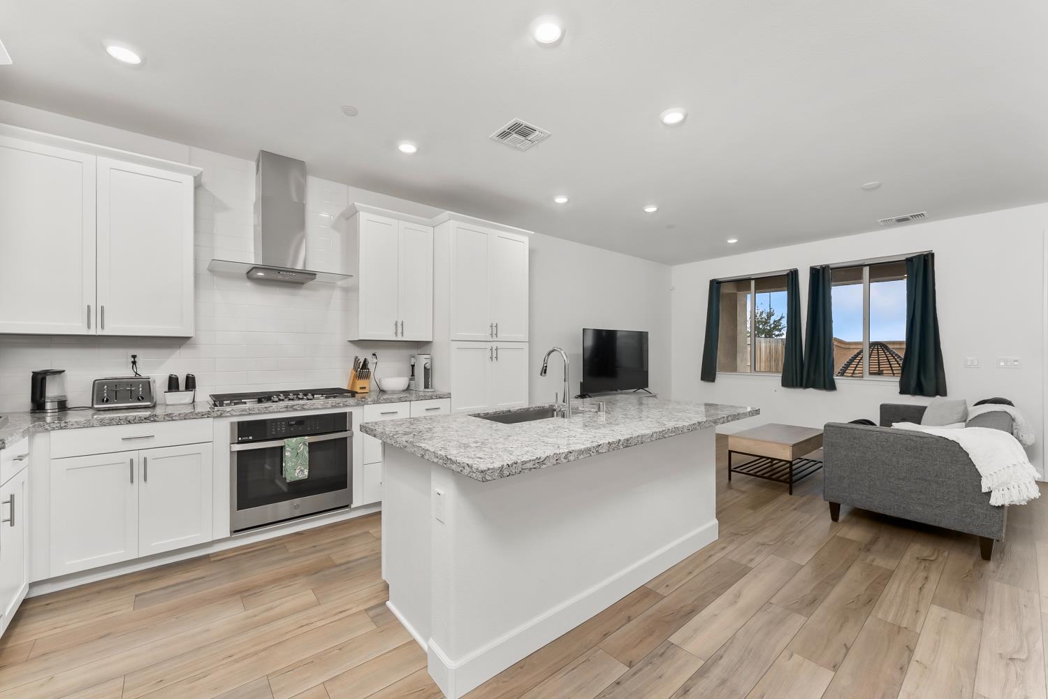 7773 Shattuck Court