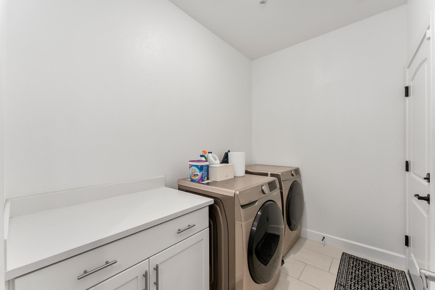 7773 Shattuck Court
