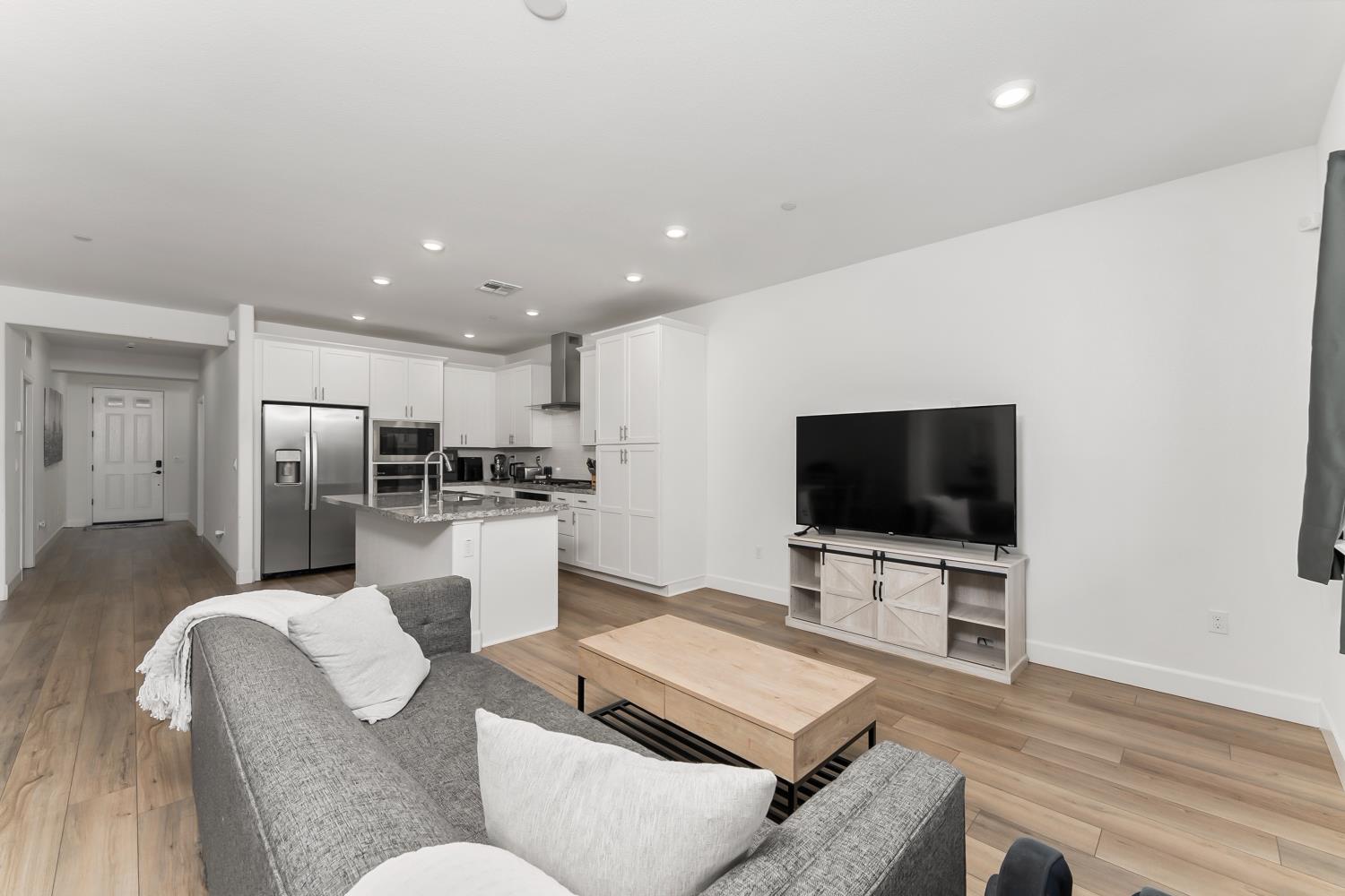 7773 Shattuck Court