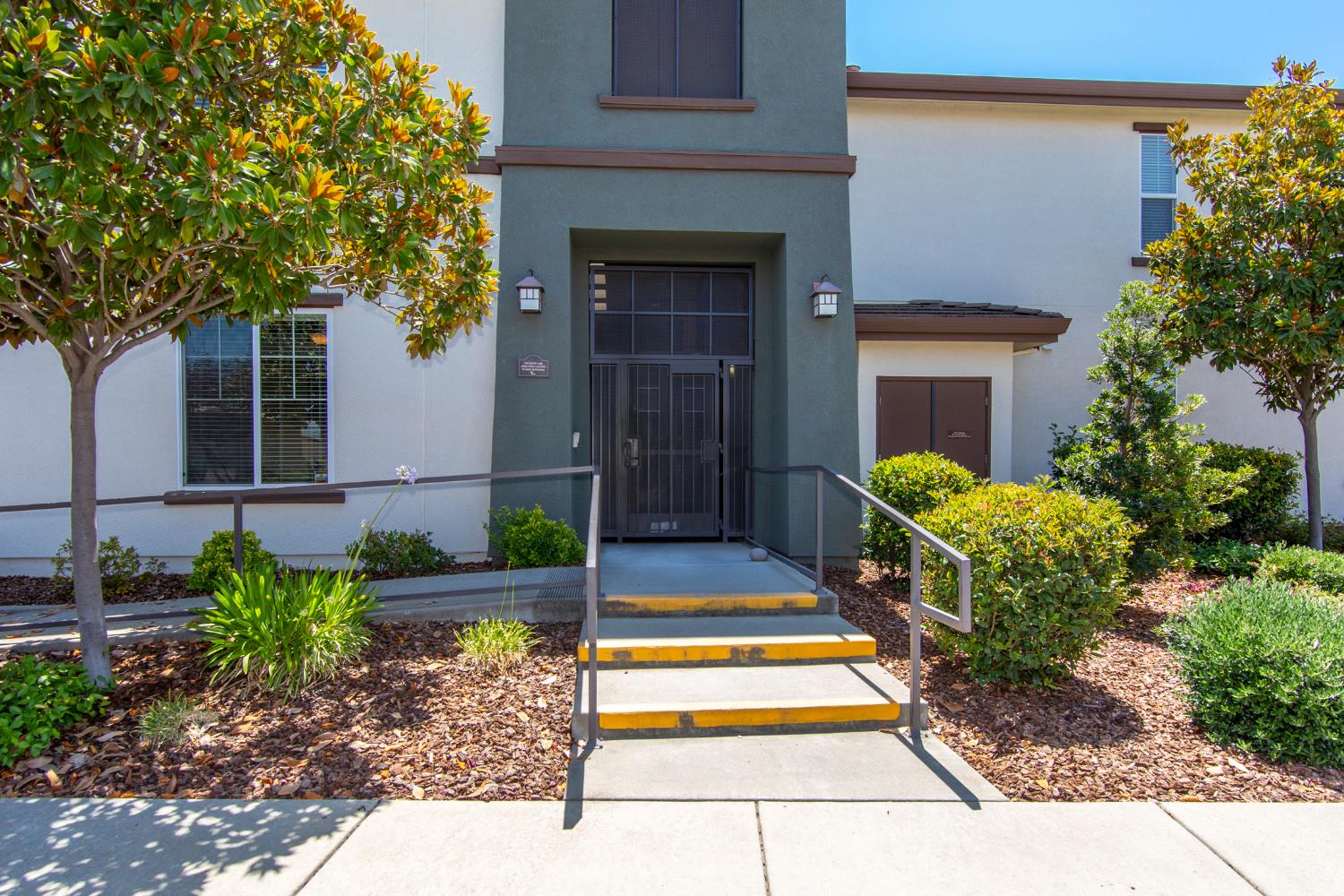 1520 Topanga Lane 104