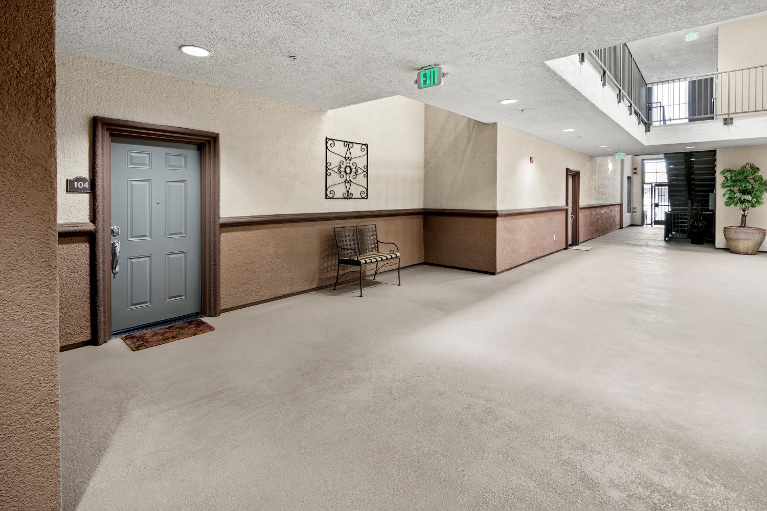 1520 Topanga Lane 104