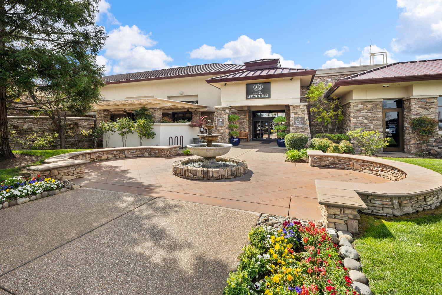 1520 Topanga Lane 104