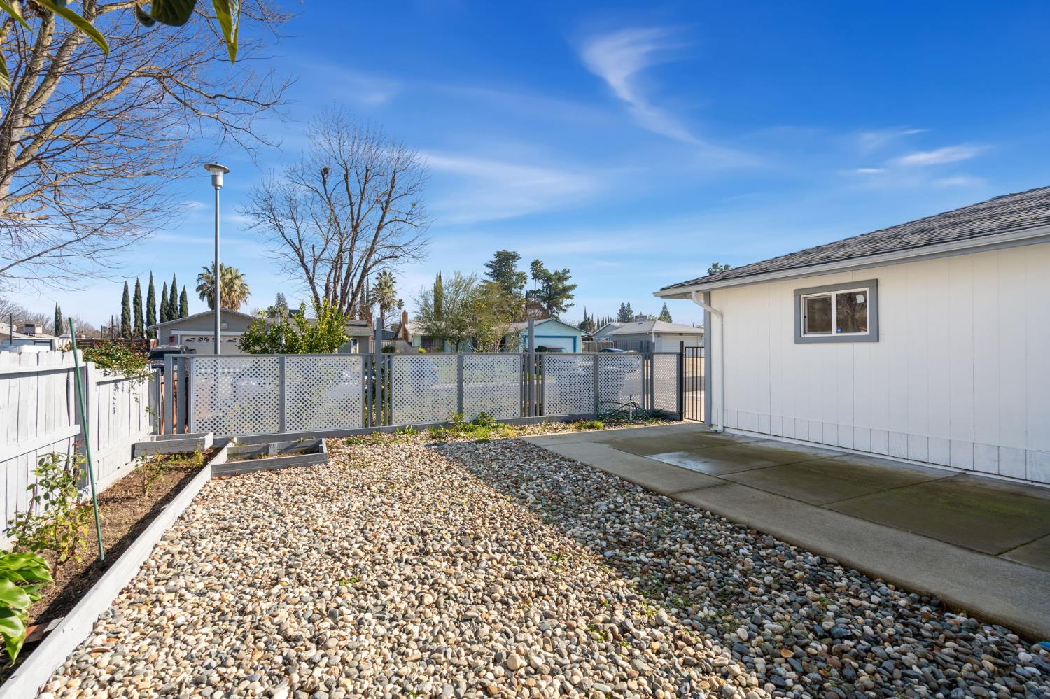 6821 Scoter Way