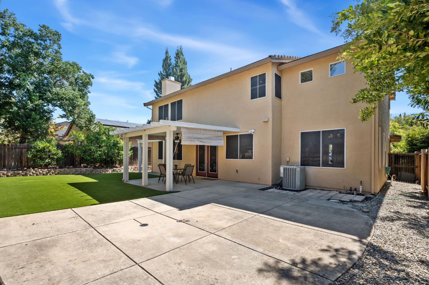 3203 Thistle Court