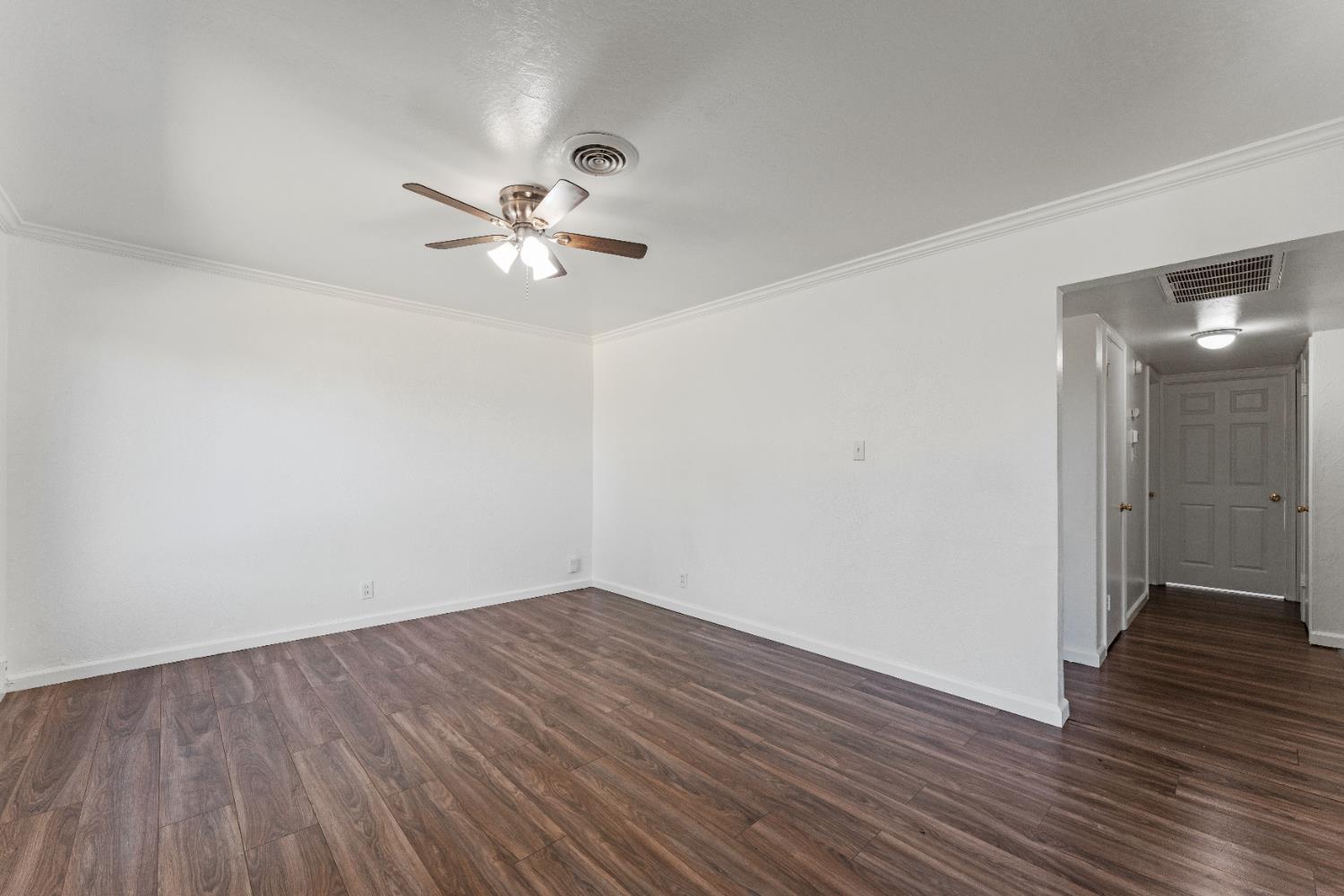 5741 San Vincente Way