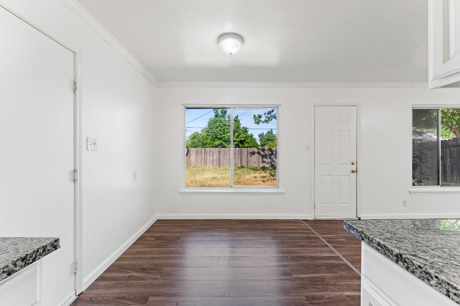 5741 San Vincente Way