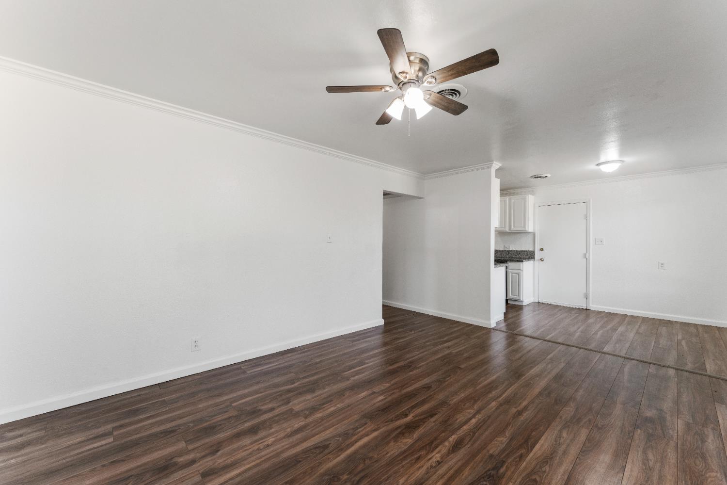 5741 San Vincente Way