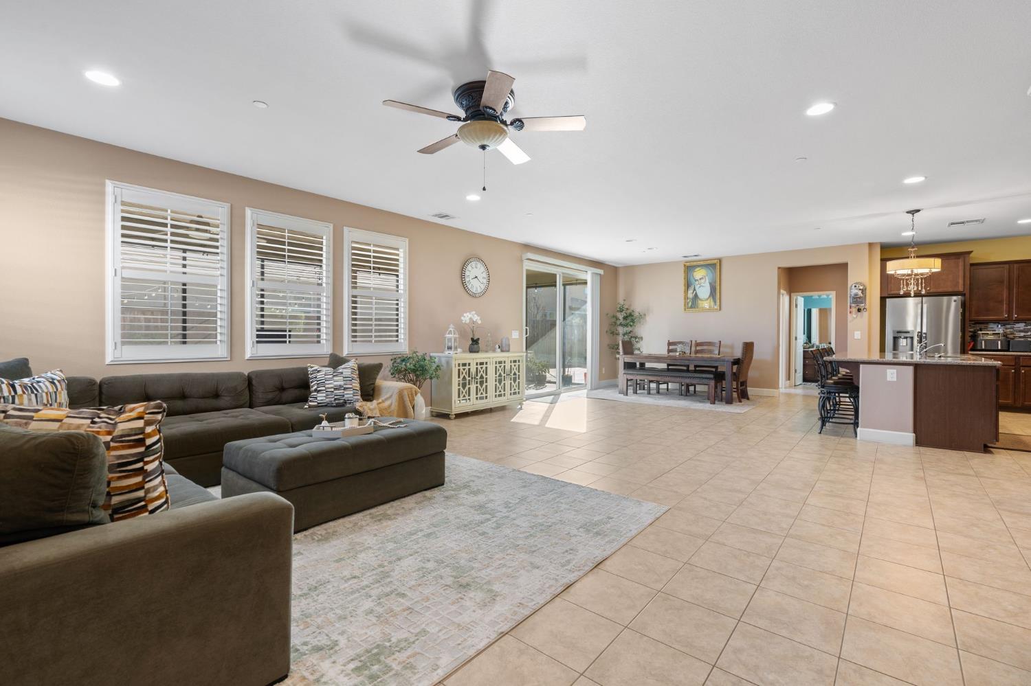 6001 Opera Way