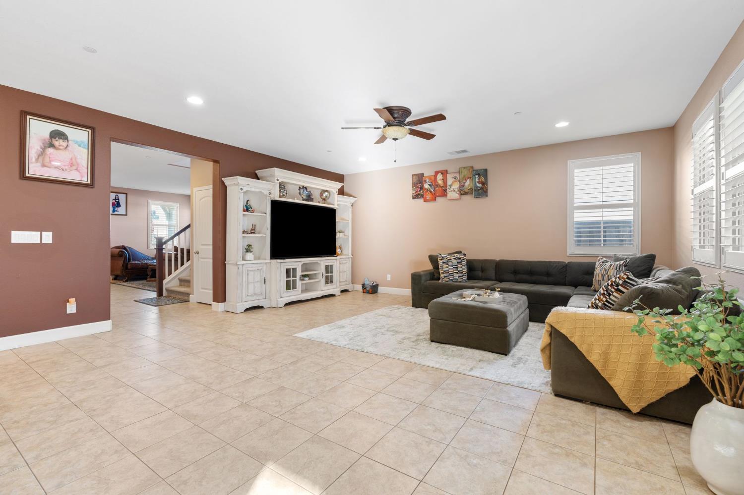 6001 Opera Way