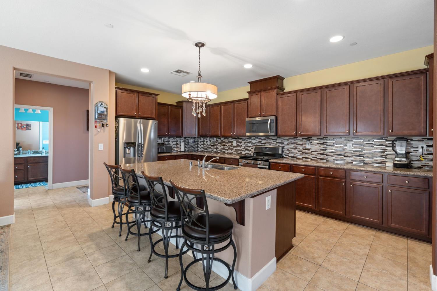 6001 Opera Way