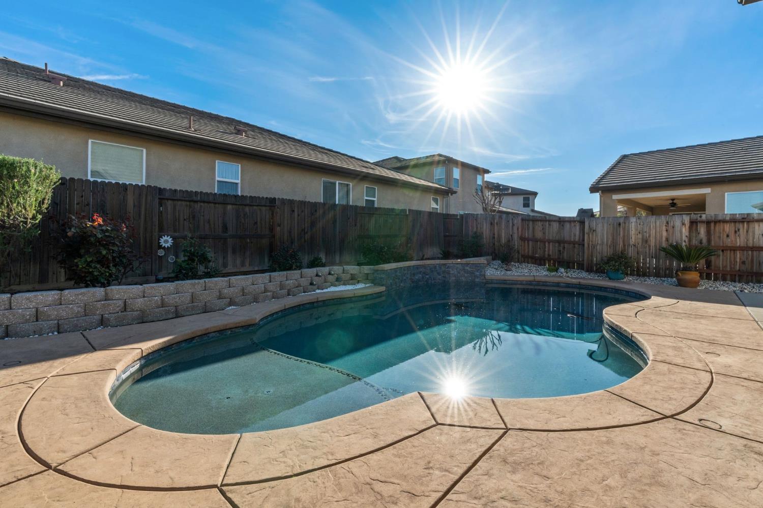 6001 Opera Way