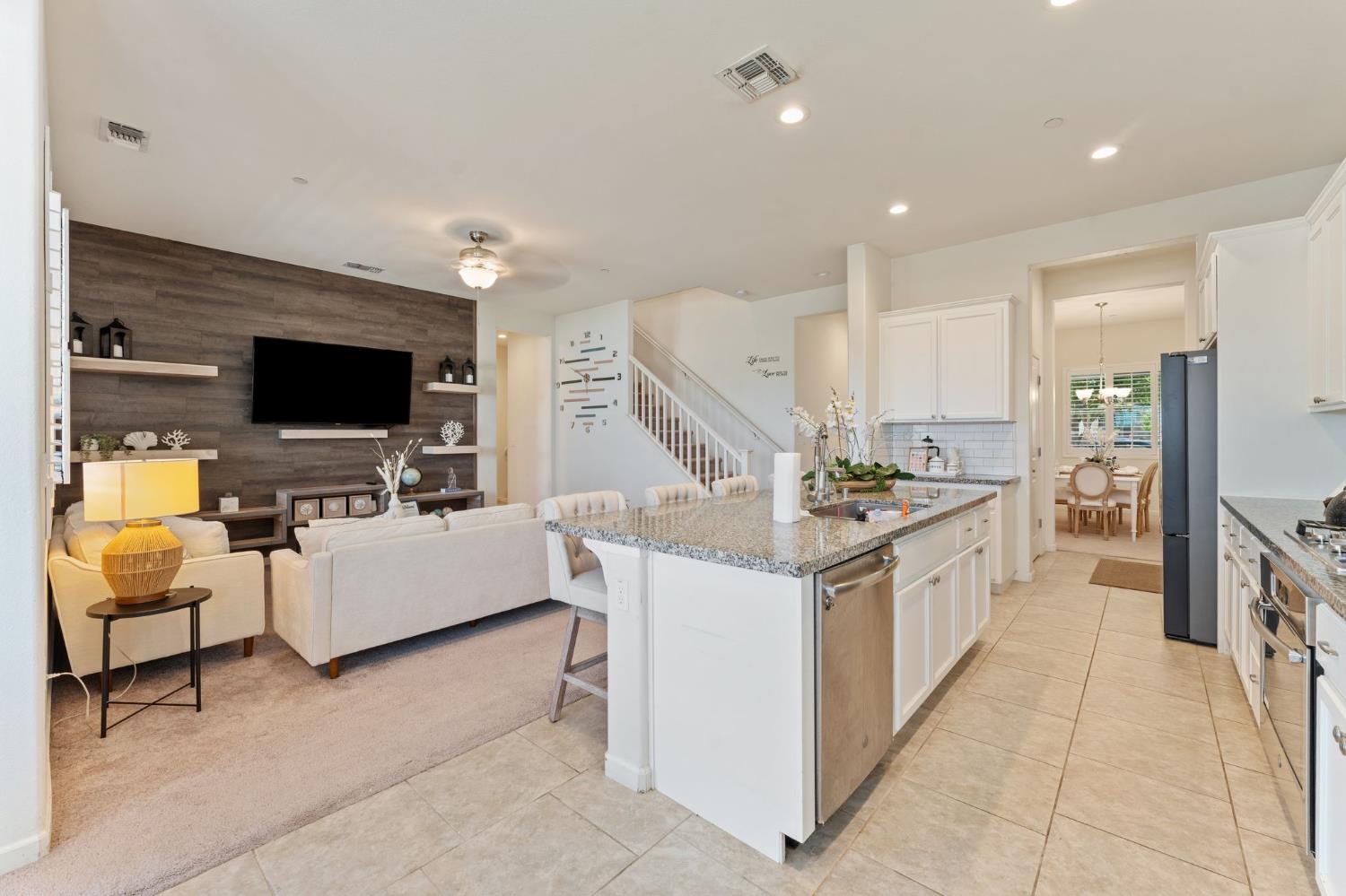 10325 Ensemble Way