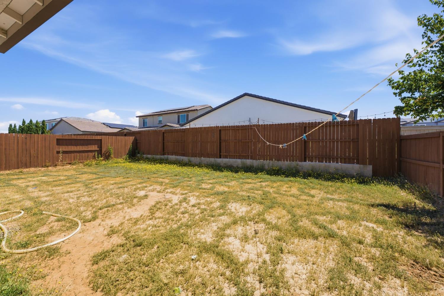 6049 Oberlander Drive