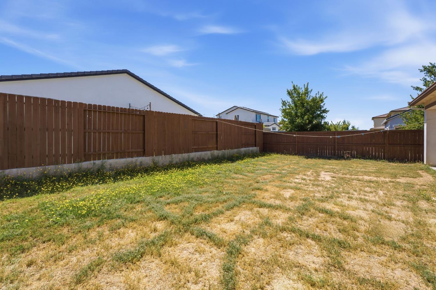 6049 Oberlander Drive