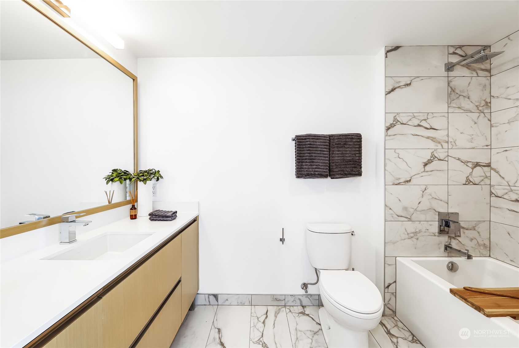 1808 Minor Avenue Unit: 1208