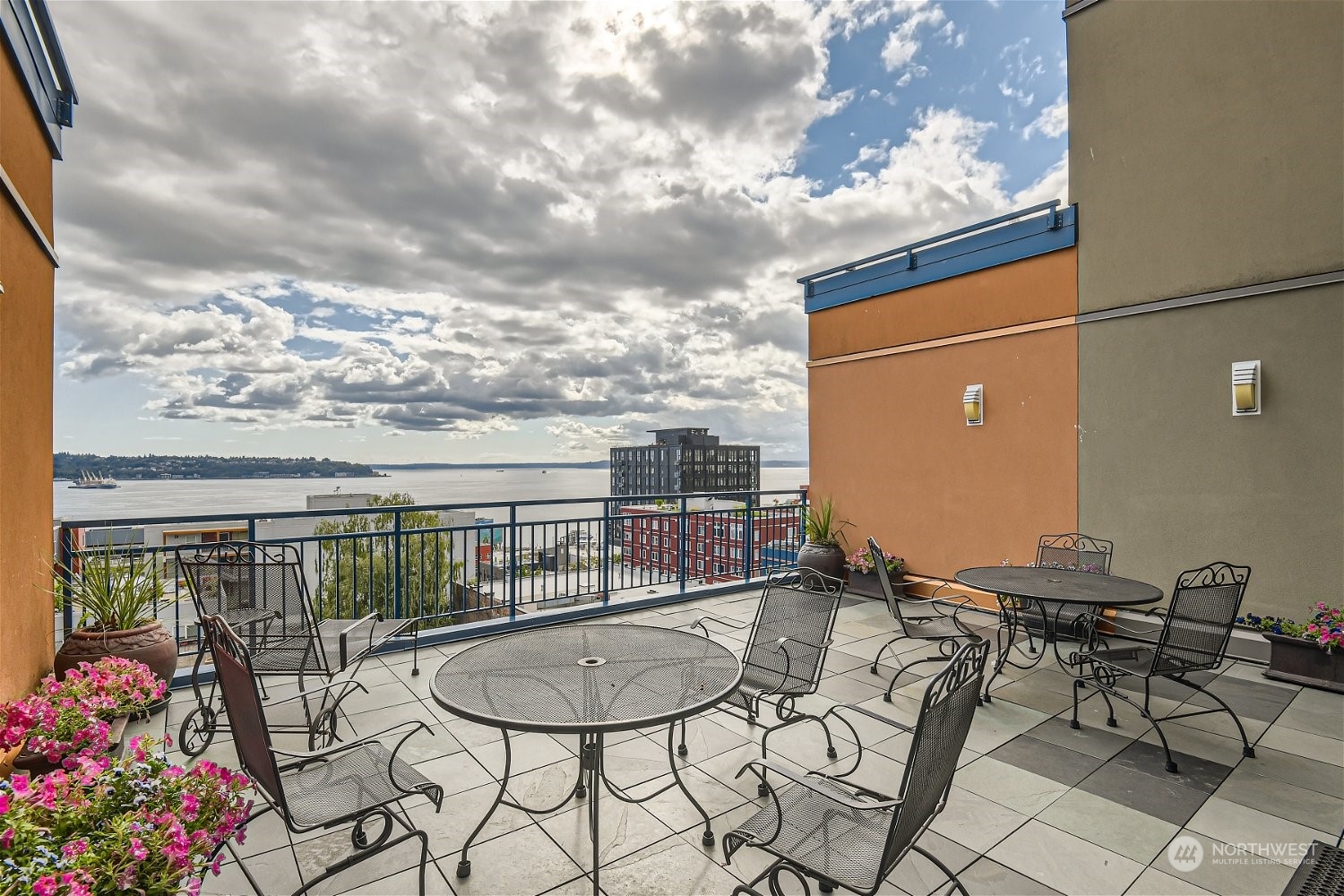 2414 1st Avenue Unit: 612
