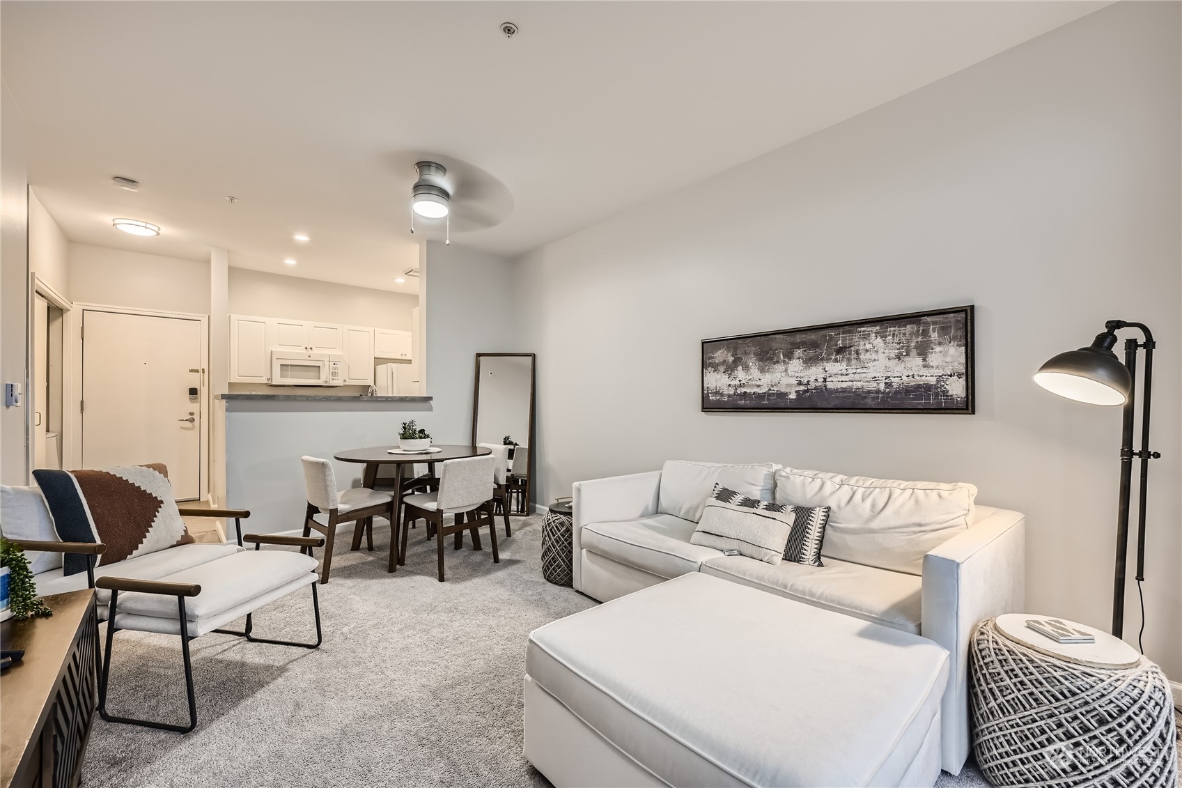 2414 1st Avenue Unit: 612