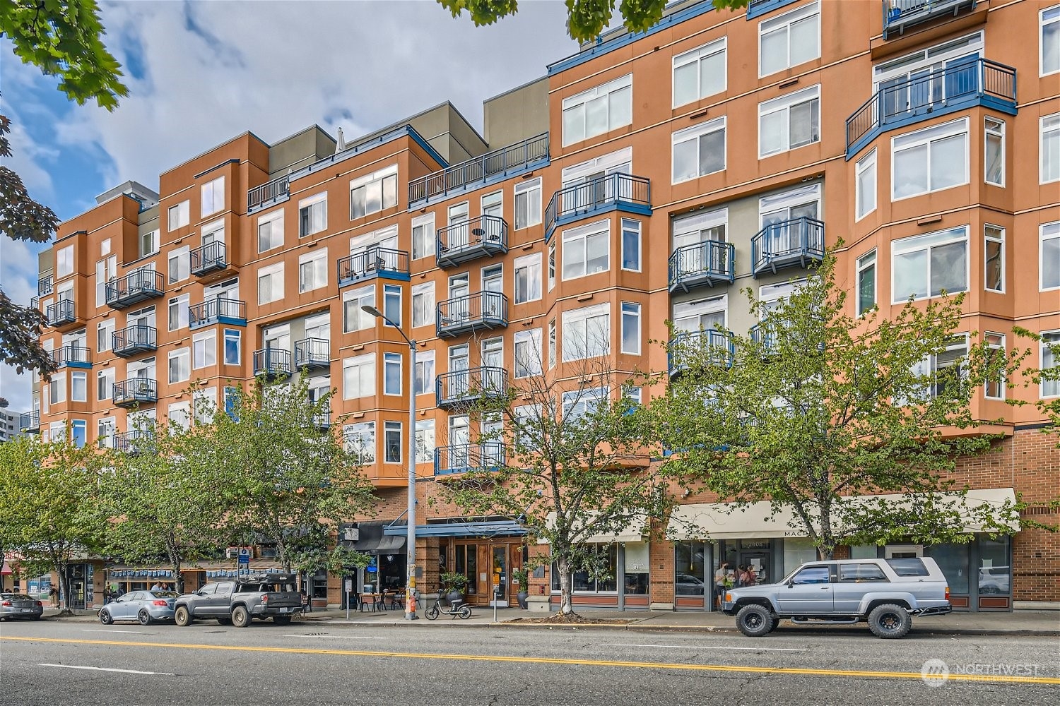2414 1st Avenue Unit: 612
